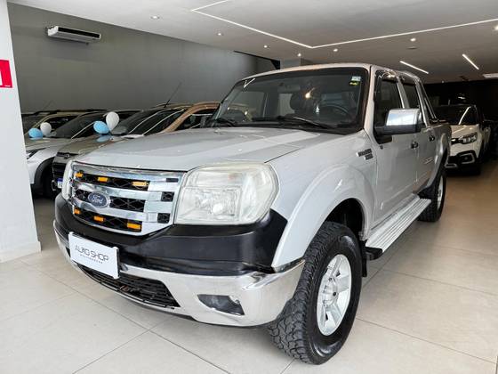FORD RANGER 3.0 LIMITED 4X4 CD 16V TURBO ELETRONIC DIESEL 4P MANUAL